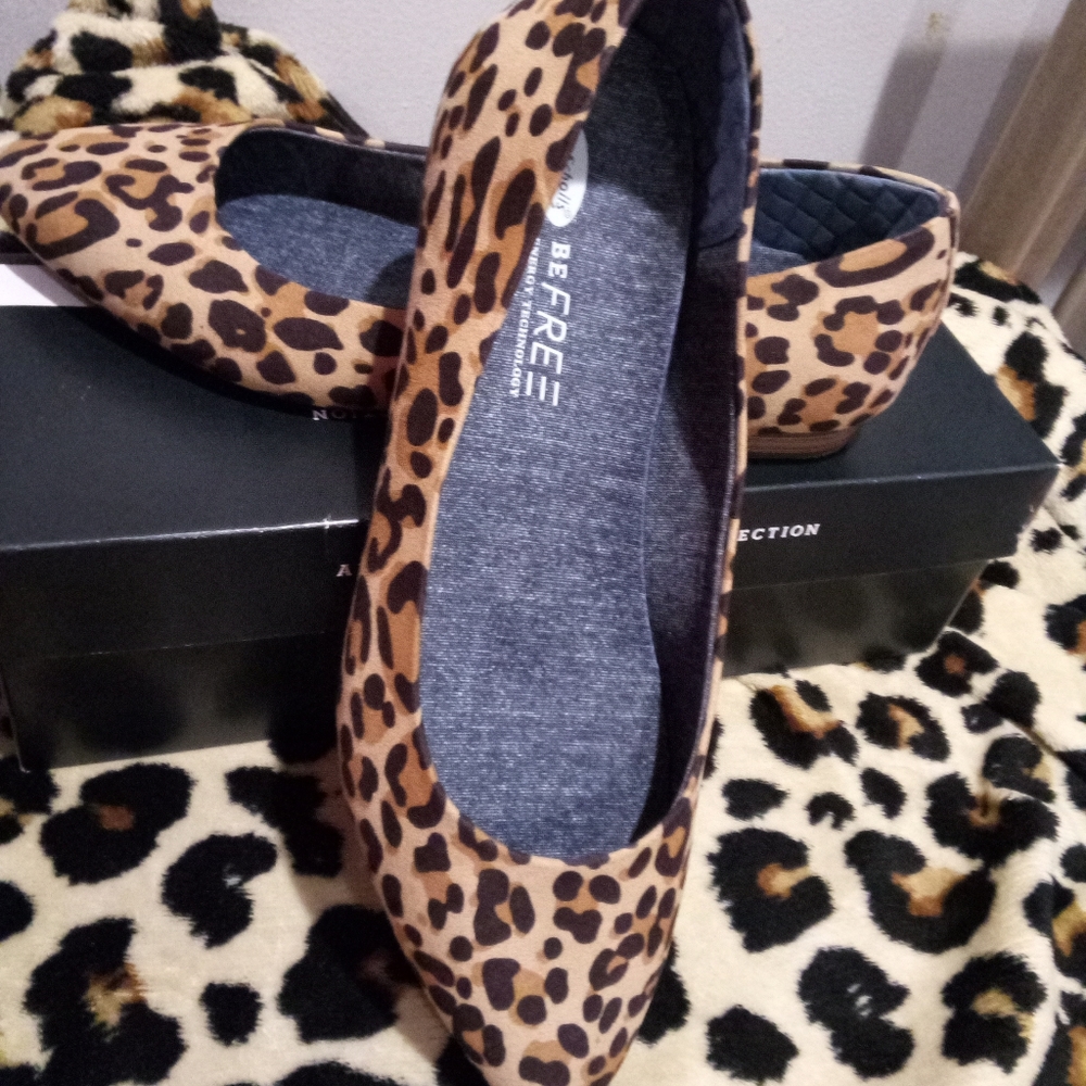 Leopard flats